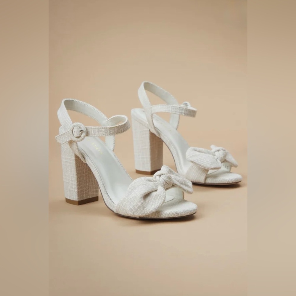 Altar’d State Corinne Bow Heel